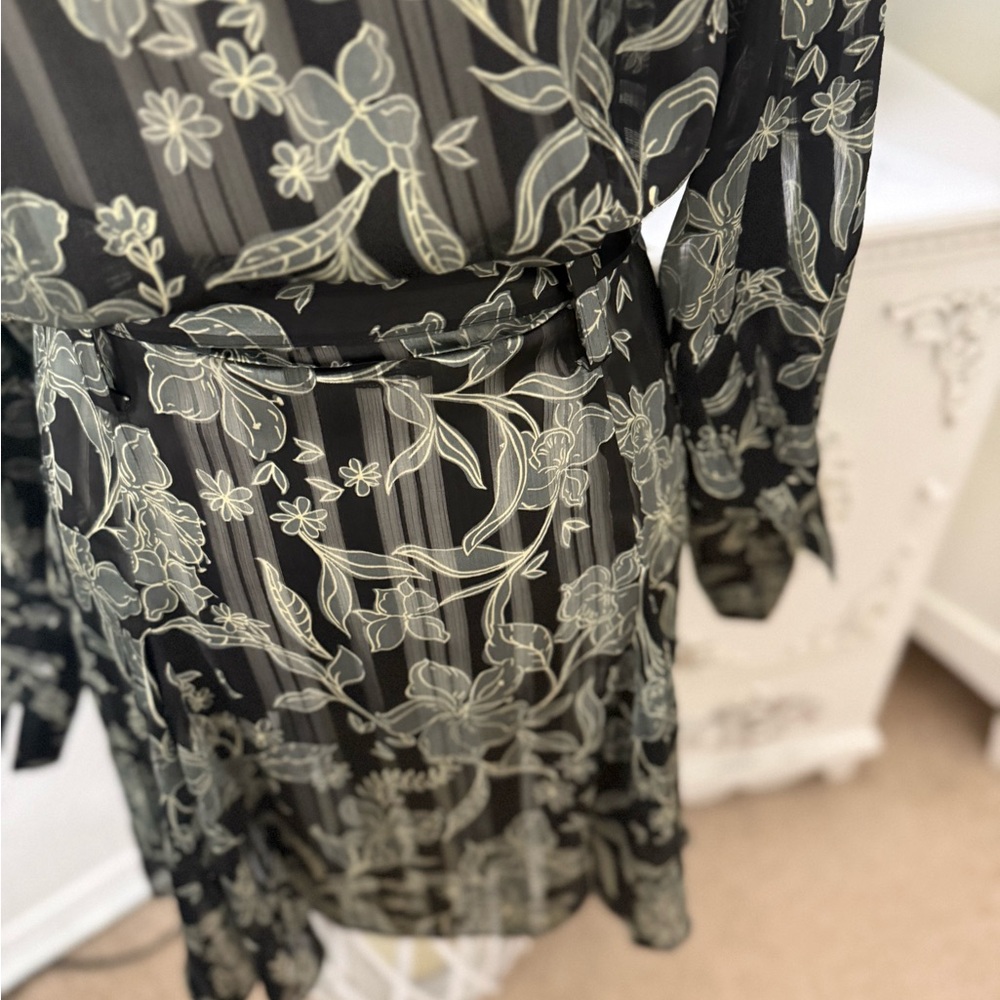 Reiss Black Floral Long Sleeve Dress - Picture 14 of 16